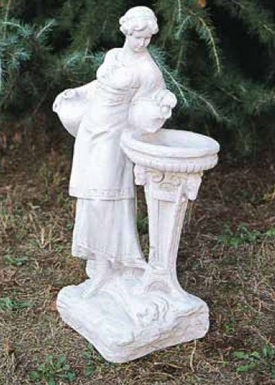 Gartenfigur Frau am Brunnen "Damigella '900" IP