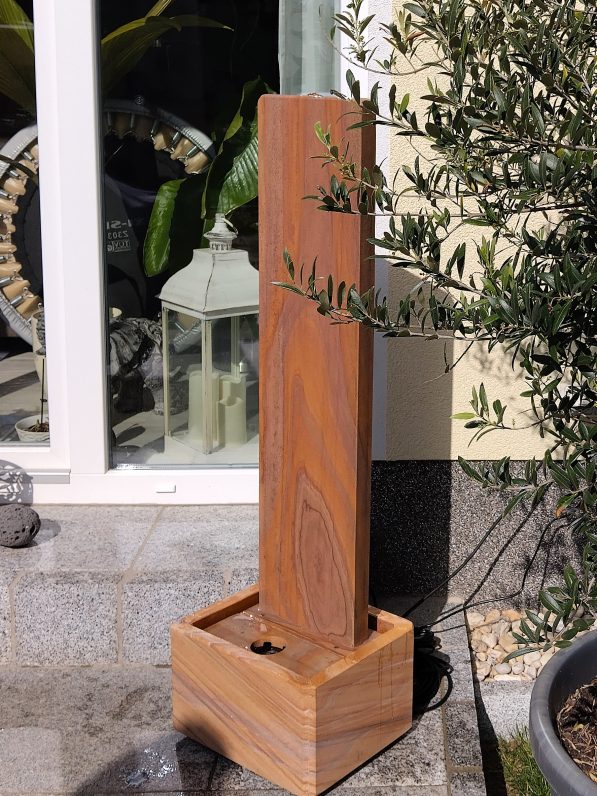 Agra 113cm auf der Terrasse