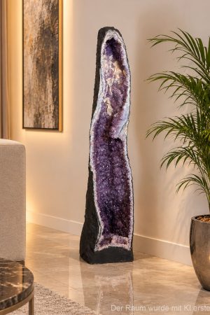 Amethyst-Geode-54kg-111cm