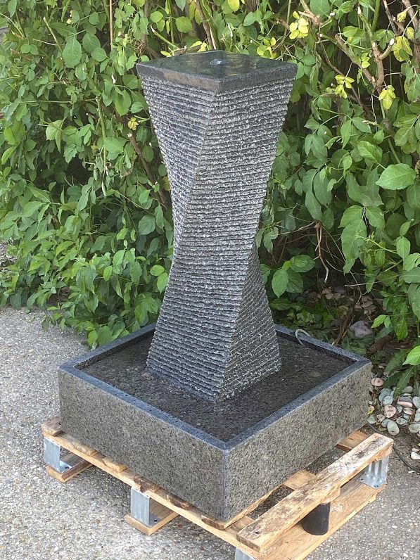 Chiang-in-Granitwanne-9-scaled
