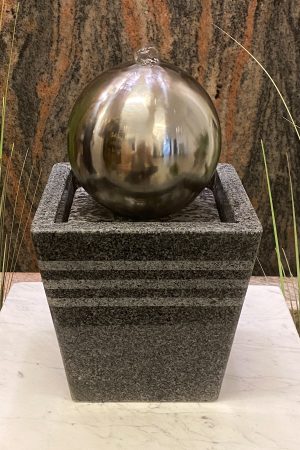 Edelstahl-Kugelbrunnen-Monte-Carlo-33cm