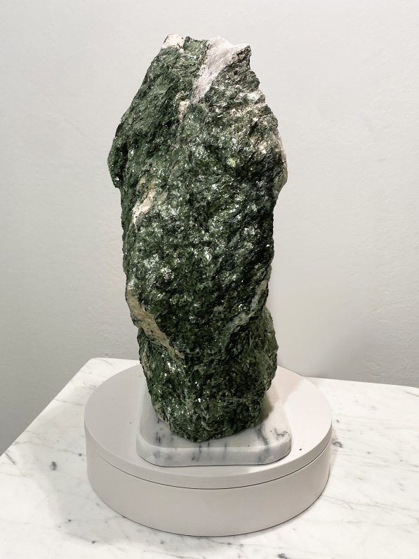 Fuchsit-Findling_29cm_9kg_3