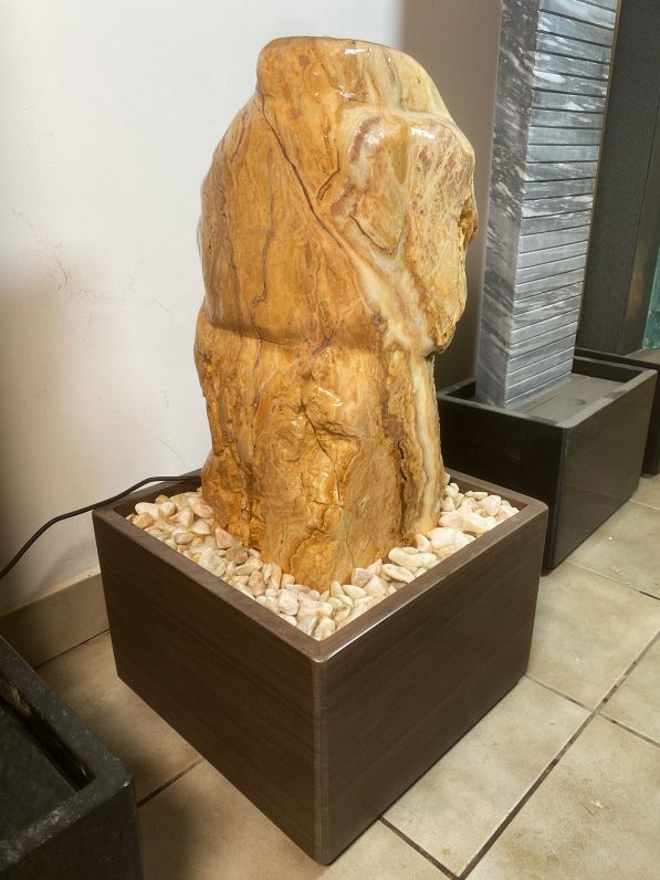 Quellsteinbrunnen Honey-Rock
