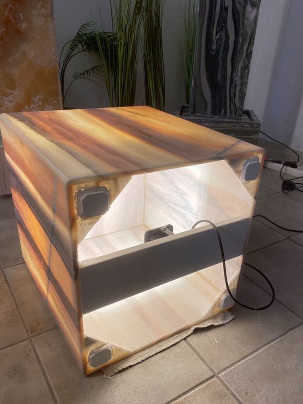 Marmor-Couchtisch Cube 43x43cm; 50cm hoch – Bild 9
