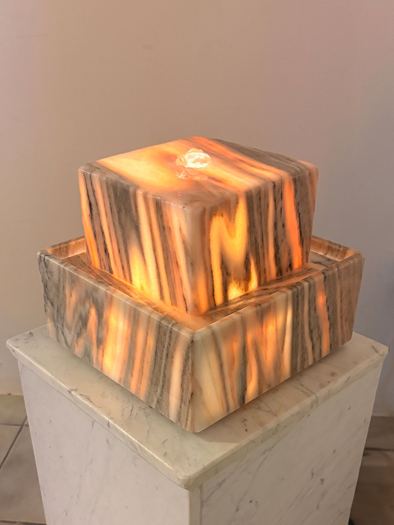 Marmor-Lichtbrunnen Rosa Delicato 22cm – Bild 3