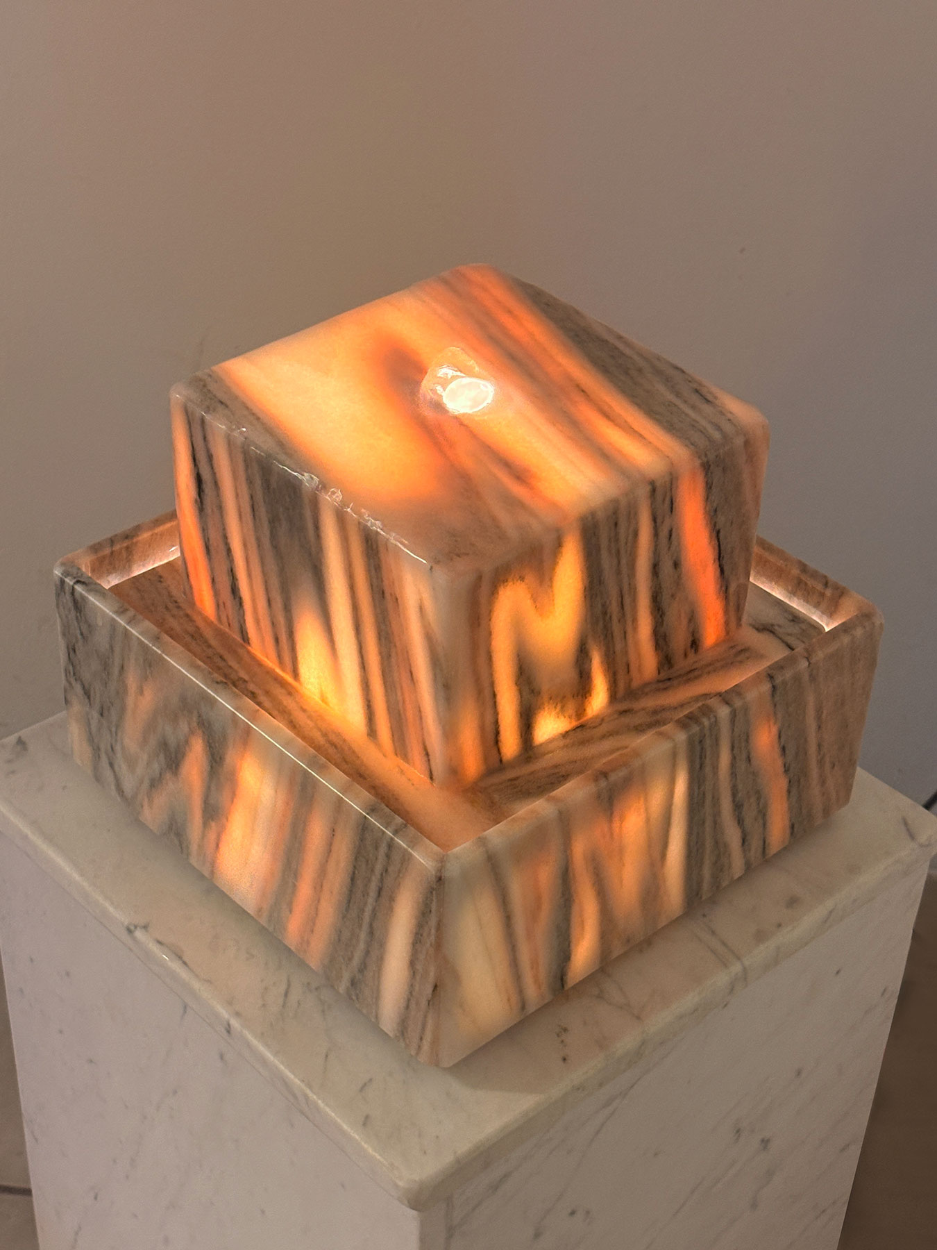 Marmor-Lichtbrunnen Rosa Delicato 22cm – Bild 5