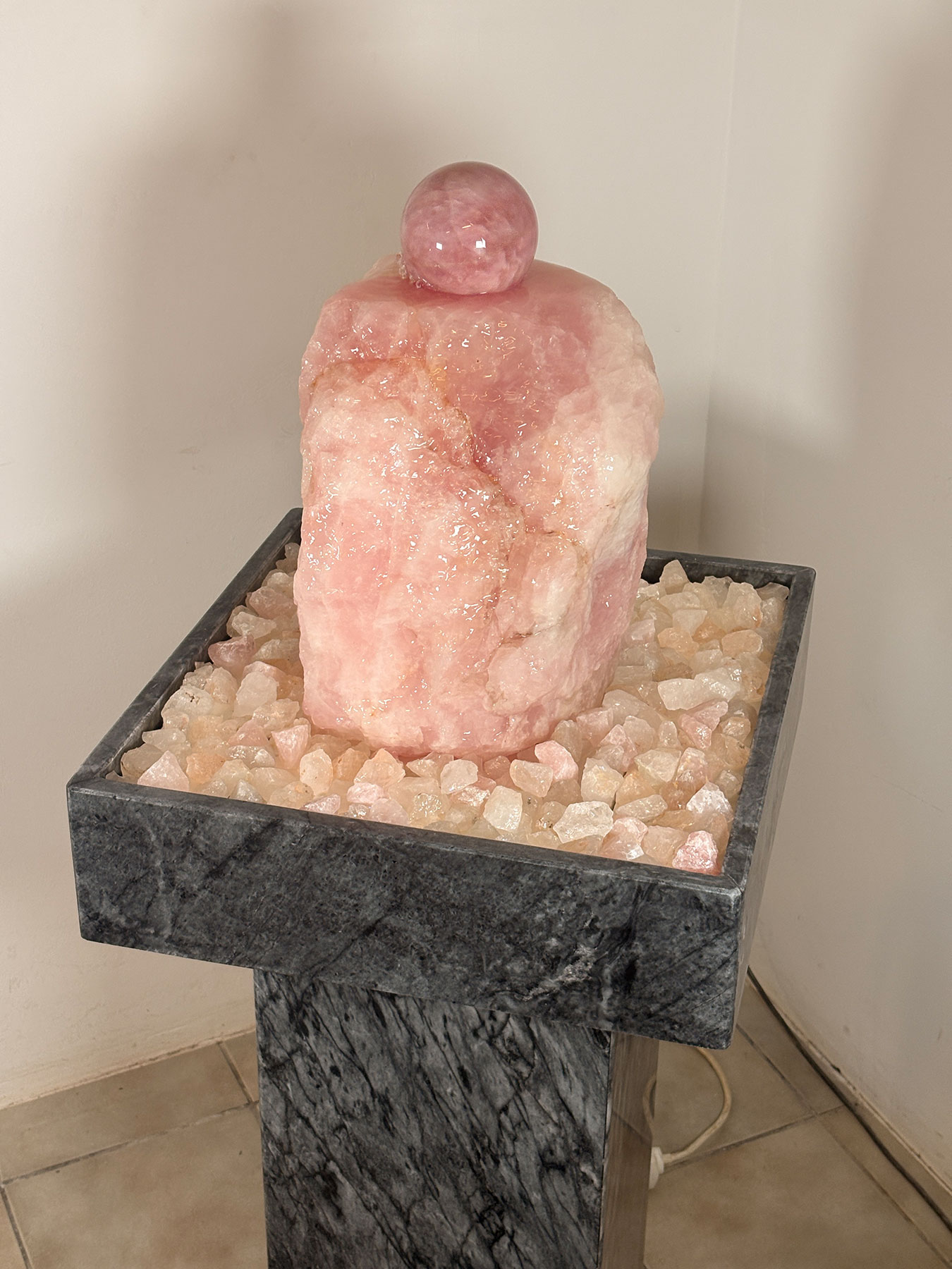 Rosenquarz Kugelbrunnen Primavera 128cm