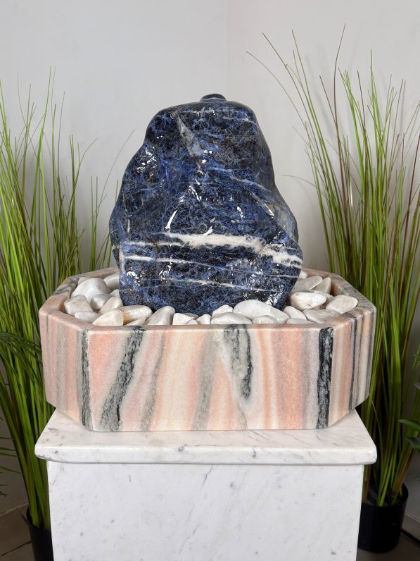Sodalith-Brunnen-Deep-Blue-Sea-37cm