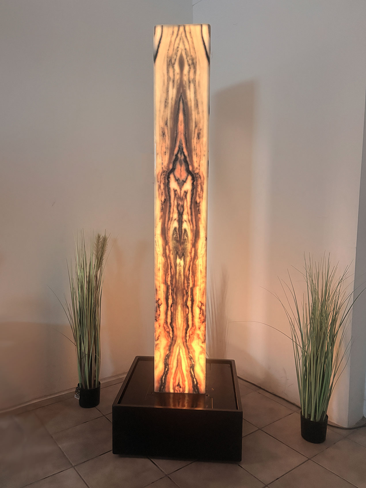 Marmor LIchtbrunnen Butterfly 200cm