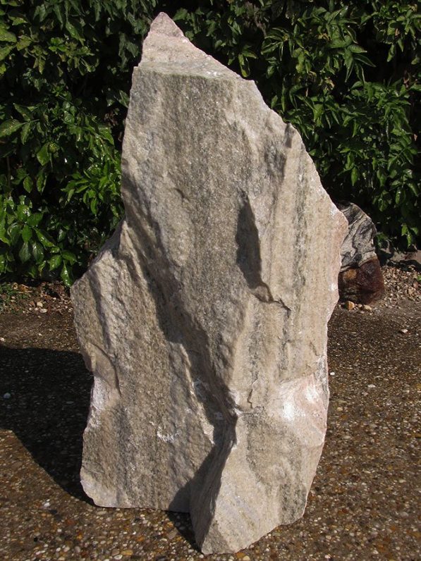 Sölker-Marmor-Quellstein-12-18-88cm_3