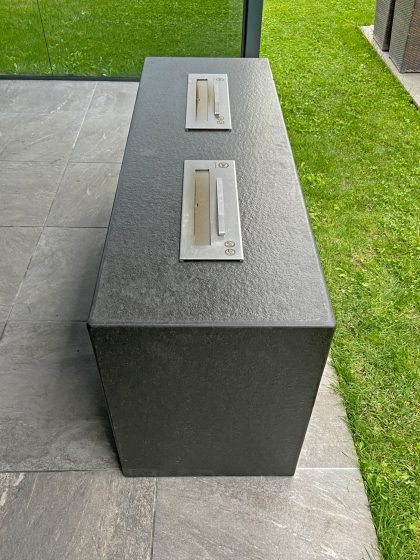 GranitFeuerstelle Terrasse 150x50x65cm Trösters Brunnenwelt