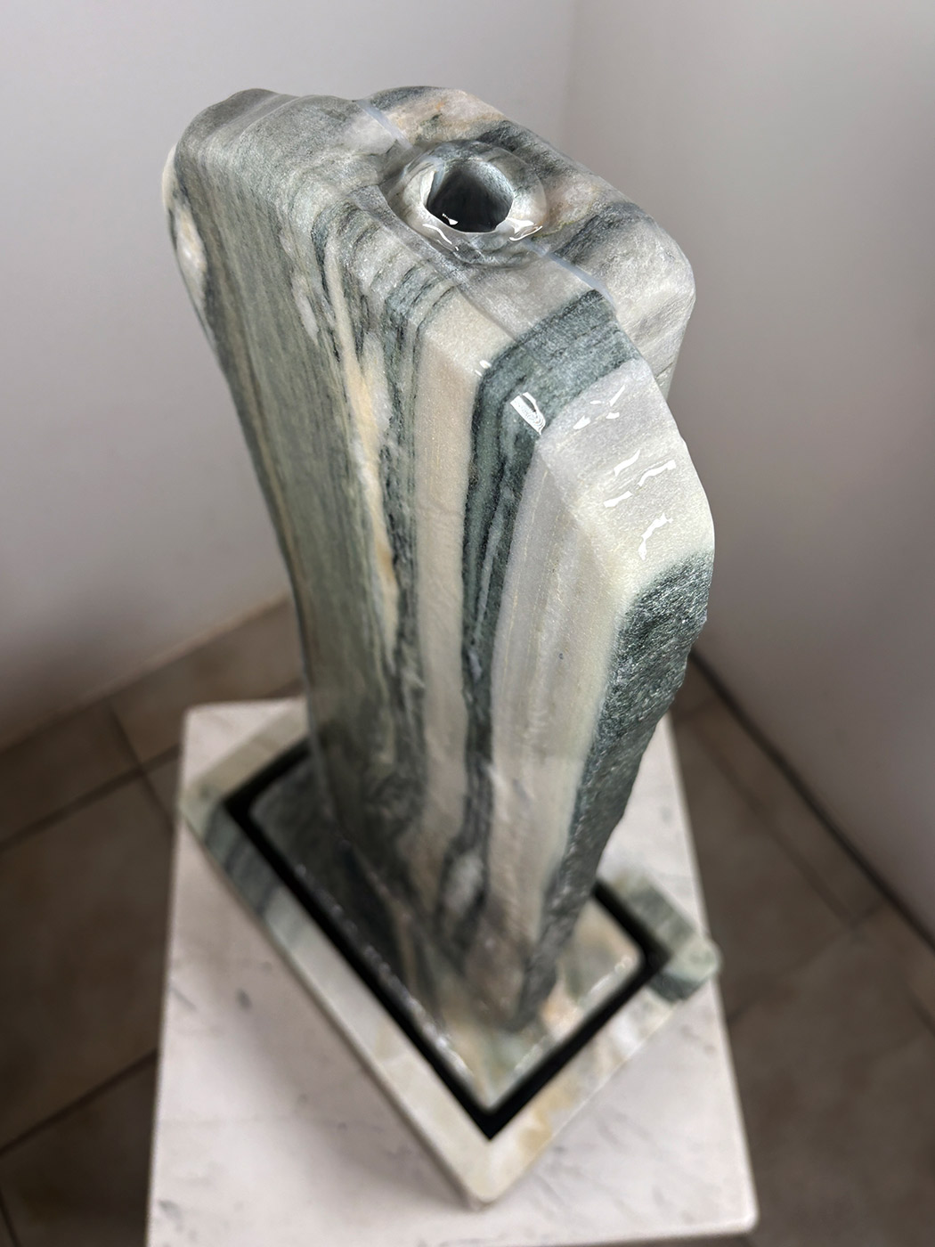 Wasserwand-Cipollino-Eleni-63cm