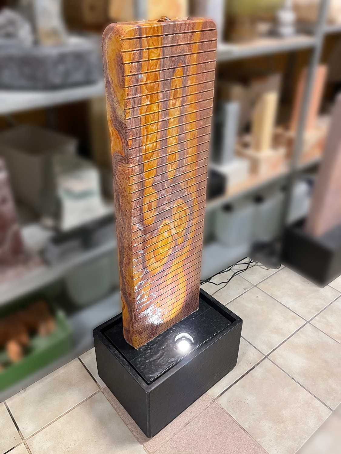 Wasserwand Rainbow India Fethiye 127cm (schwarze Wanne) Trösters