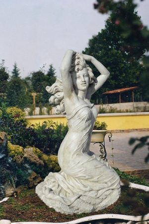 Gartenfigur "Venere in Ginocchio" IP