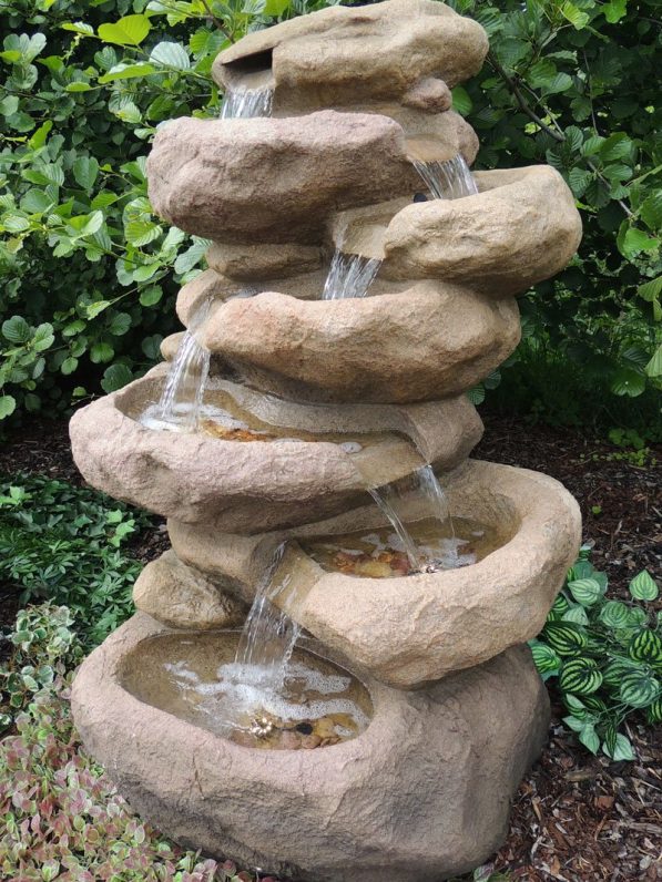 Baochi Polyresin Kaskadenbrunnen