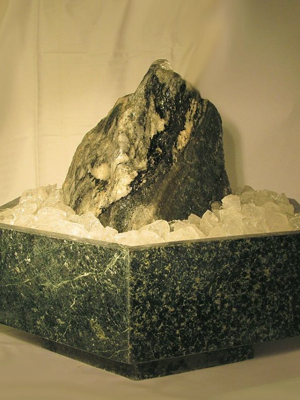 Quellstein-Brunnen "Hamnoy" 37 cm