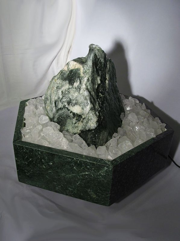 Quellstein-Brunnen "Hamnoy" 37 cm