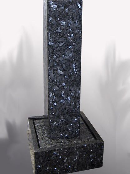 Granit-Stele-Labrador-BluePearl 120 cm
