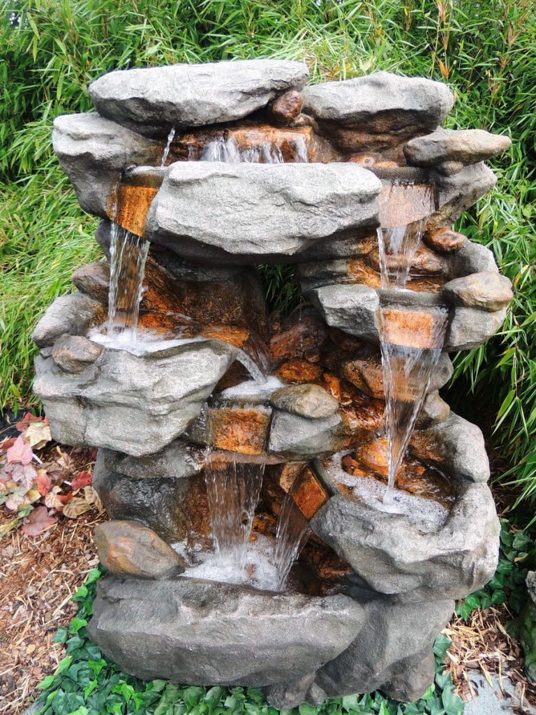Limao Polyresin Wasserfall
