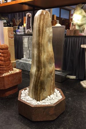 Onyx-Brunnen "Caramello" 117 cm