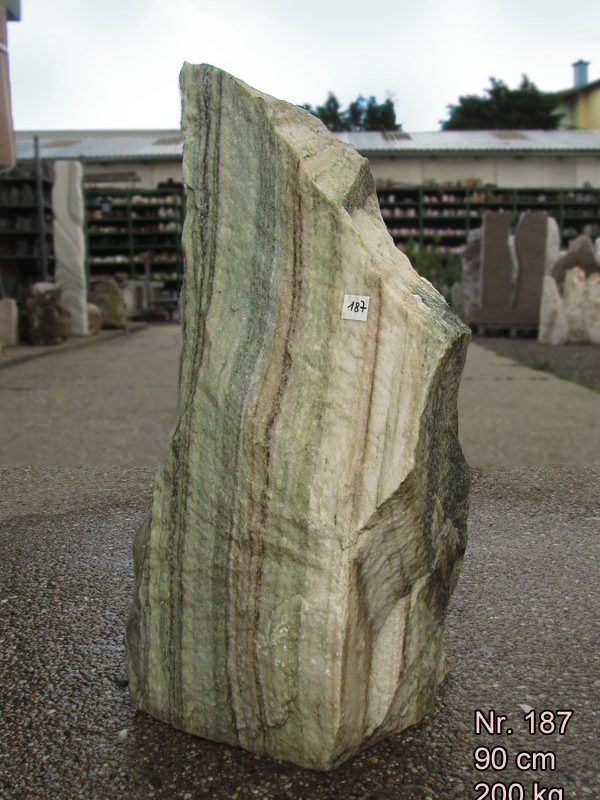 Sölker-Marmor-Quellstein Nr.187, 90 cm