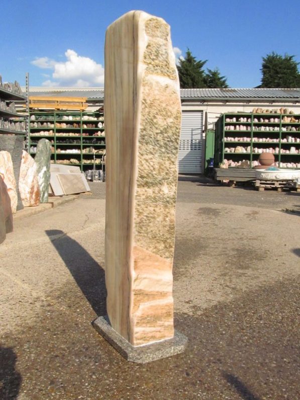 Sölker-Marmor-Quellstein Monolith 120 cm