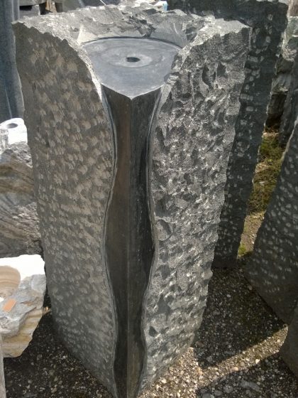 Granit-Brunnen-Stele Padang, 100 cm