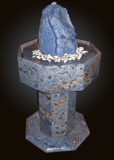 Azul-Macauba - Azul-Bahia-Brunnen