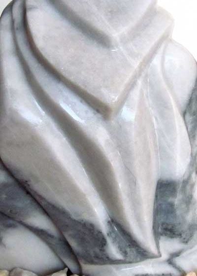 Carrara-Brunnen-Skulptur