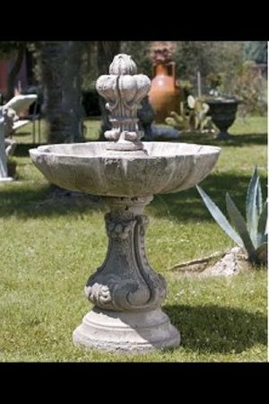 Springbrunnen "Fontana Ortona corrosa"