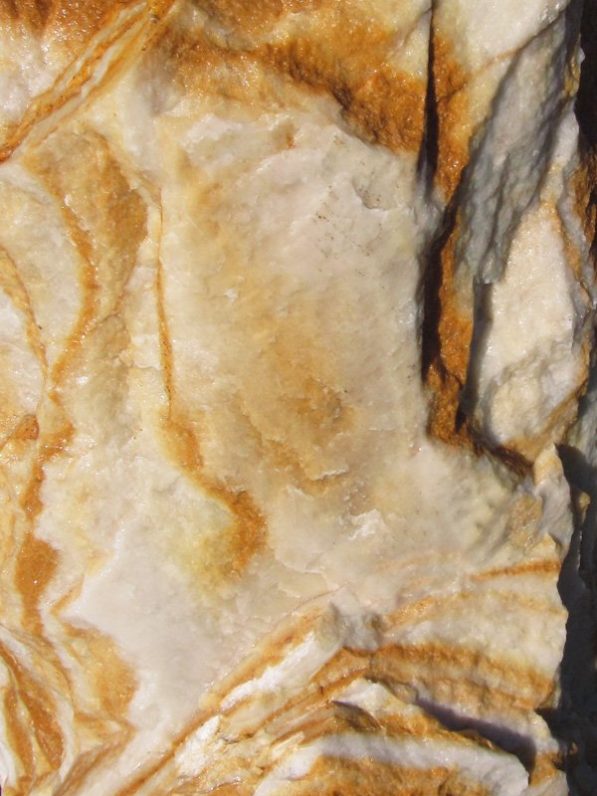 Ägäis-Gelb Quellstein Nr. Ä3, 140 cm