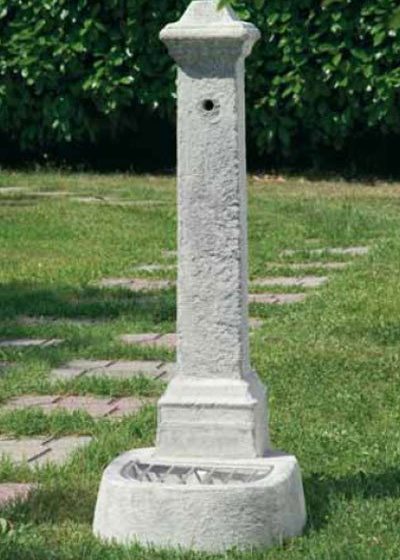 Trogbrunnen "Fontana Martina"