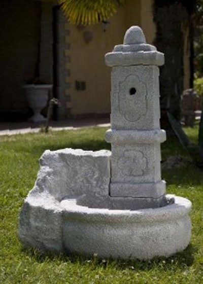 Trogbrunnen "Fontana Romina"
